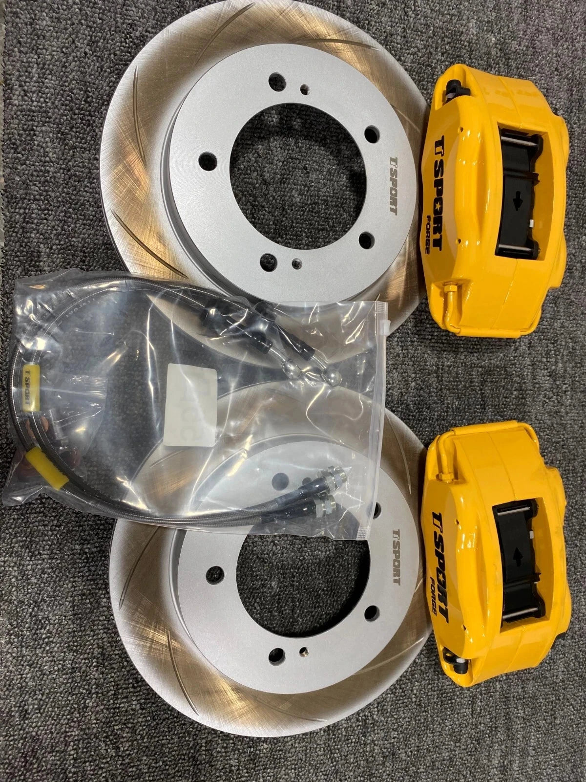 NEW TTSPORT 4pot CALIPER + 290mm BRAKE ROTOR UPGRADE BOLT-ON KIT fits SUZUKI JIMNY - RED